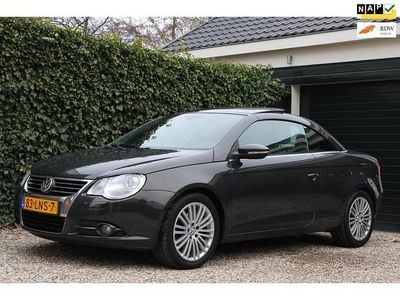Grijs Occasion 2010 VW Eos Highline Cabriolet | € 6.500 (Eerlijke prijs)