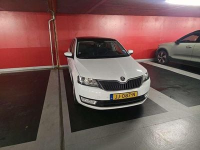 Wit Gebruikt 2016 Skoda Rapid Joy Hatchback | € 8.500 (Eerlijke prijs)