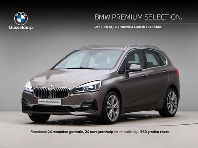 Jucaro beige (geel metallic) Gebruikt 2020 BMW 225 Active Tourer Comfort Edition MPV | € 27.950