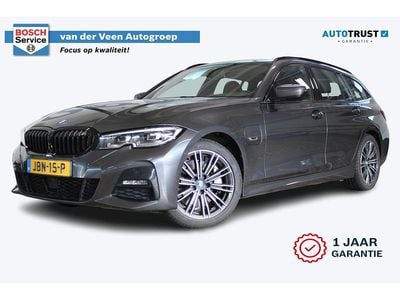 Occasion BMW 330 184 PK (135 kW) 2022 Grijs Stationwagen