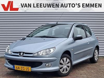 Occasion Peugeot 206 Forever 75 PK (55 kW) 2008 Grijs (metallic) Hatchback