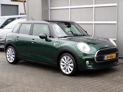 Occasion Mini Cooper Business 136 PK (100 kW) 2016 Groen Hatchback