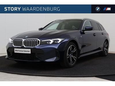 Occasion BMW 320e M Sport 165 PK (121 kW) 2024 Blauw Stationwagen