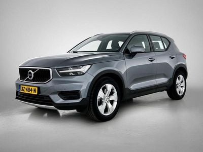 Grijs Occasion 2019 Volvo XC40 Momentum SUV | € 26.950 (Super prijs)