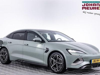 Groen Gebruikt 2025 BYD Seal Design Sedan | € 41.990 (Super prijs)