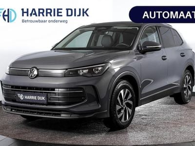 Grijs Gebruikt 2024 VW Tiguan Edition SUV | € 38.995 (Super prijs)