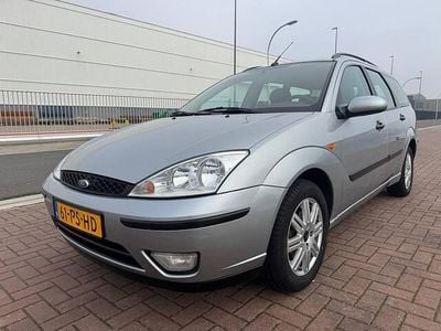 Grijs Gebruikt 2004 Ford Focus Stationwagen | € 1.850 (Eerlijke prijs)