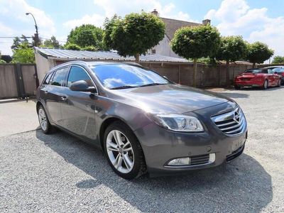 Grijs Gebruikt 2011 Opel Insignia Cosmo Stationwagen | € 3.200