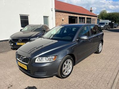 Grijs Occasion 2011 Volvo V50 Kinetic Stationwagen | € 6.495 (Eerlijke prijs)