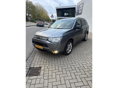 Grijs Gebruikt 2013 Mitsubishi Outlander Intense+ SUV | € 5.499 (Eerlijke prijs)