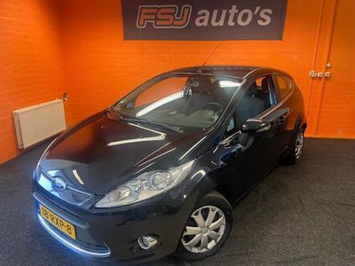 tweedehands Ford Fiesta 1.6 TDCi ECOnetic Titanium / APK 26-04-2025 / Airco