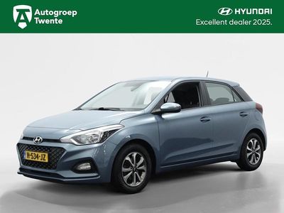 Blauw (metallic) Gebruikt 2019 Hyundai i20 Comfort Hatchback | € 11.450 (Eerlijke prijs)