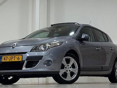 Blauw Gebruikt 2009 Renault Mégane III Business Hatchback | € 2.994 (Duur)