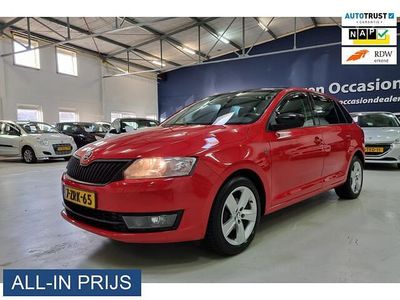 Rood Occasion 2015 Skoda Rapid Style Hatchback | € 6.900 (Eerlijke prijs)