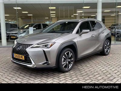 Lexus UX 250h