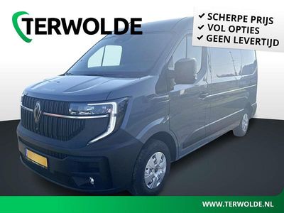 Grijs Occasion 2024 Renault Master Van | € 29.945 (Goede deal)