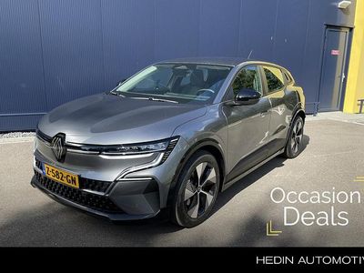 Schaliegrijs kqg Gebruikt 2024 Renault Megane E-Tech Evolution Hatchback | € 26.995 (Eerlijke prijs)