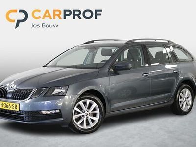 Grijs Occasion 2020 Skoda Octavia Business Line Stationwagen | € 17.950 (Goede deal)