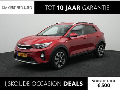 Rood Occasion 2020 Kia Stonic SUV | € 16.940 (Iets duurder)