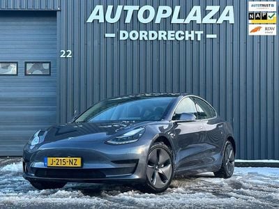 Grijs Gebruikt 2020 Tesla Model 3 Standard Range Sedan | € 17.745 (Goede deal)