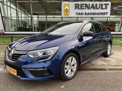 tweedehands Renault Mégane IV 1.3 TCe Limited / Automaat / 16''LM Velgen / Centr. Deurvergrendeling / Elek. Spiegels / Elek. Ramen / Cruise / Apple Carplay / Android Auto / DAB /