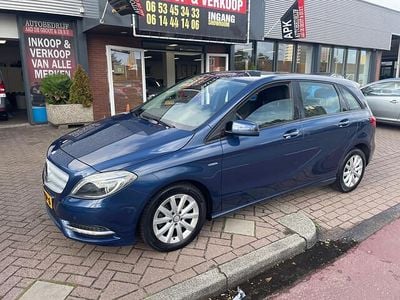 Mercedes B180