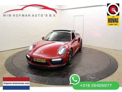 Rood Occasion 2017 Porsche 911 Turbo S Coupé | € 192.500