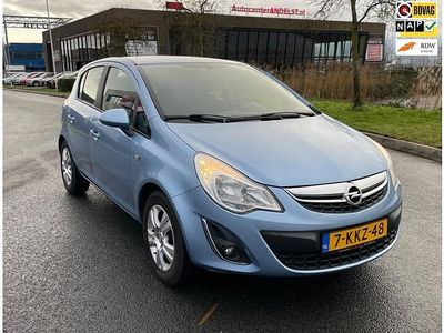 Blauw (metallic) Occasion 2013 Opel Corsa Hatchback | € 6.450 (Eerlijke prijs)