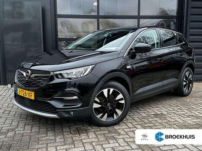 Zwart (metallic) Occasion 2020 Opel Grandland X Innovation SUV | € 17.900 (Eerlijke prijs)