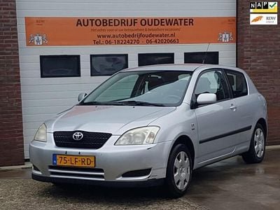 Grijs Occasion 2002 Toyota Corolla Terra Hatchback | € 1.799 (Eerlijke prijs)
