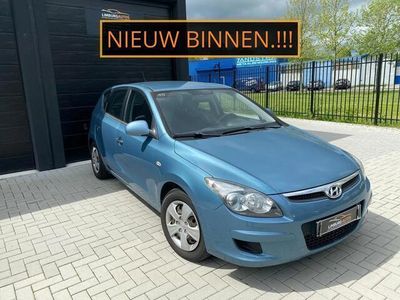 tweedehands Hyundai i30 1.4i CVVT Airco Parksensor Groot Navi