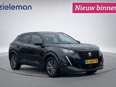 Zwart Occasion 2021 Peugeot 2008 Active SUV | € 15.845 (Goede deal)