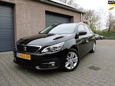 tweedehands Peugeot 308 CC SW 1.2 PureTech Blue Lease Executive E NAVI PANO DAK 2019