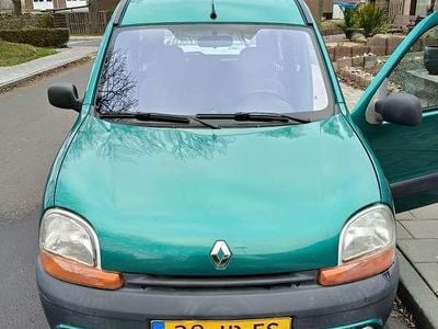 Groen Occasion 2002 Renault Kangoo Sedan | € 2.950 (Eerlijke prijs)