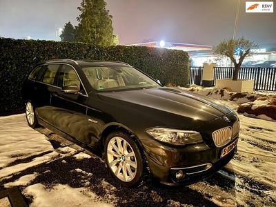 Bruin Occasion 2013 BMW 525 Executive Stationwagen | € 16.999 (Duur)