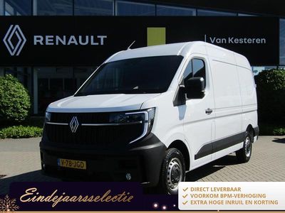 Wit Gebruikt 2024 Renault Master Van | € 35.995 (Eerlijke prijs)