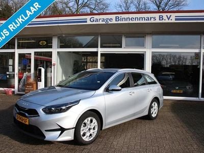 Occasion Kia Ceed 120 PK (88 kW) 2023 Grijs Hatchback