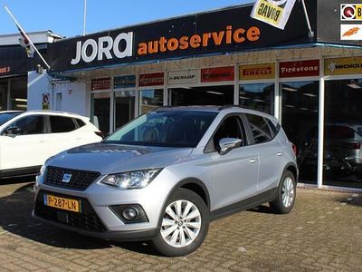 Grijs Occasion 2021 Seat Arona Style SUV | € 13.990 (Goede deal)