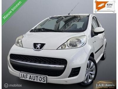 Wit Gebruikt 2011 Peugeot 107 Hatchback | € 1.799 (Goede deal)
