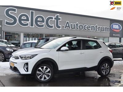 Wit Occasion 2024 Kia Stonic GT SUV | € 22.900 (Eerlijke prijs)