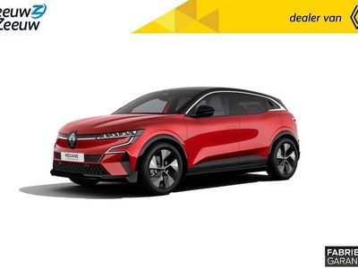 Twotone rouge flamme / noir etoile Nieuw 2025 Renault Megane E-Tech Komfort Hatchback | € 36.050