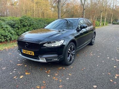 Zwart Gebruikt 2020 Volvo V90 CC Pro Stationwagen | € 32.900