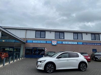 Wit, metallic lak Occasion 2020 Peugeot e-208 GTi Hatchback | € 15.950 (Eerlijke prijs)