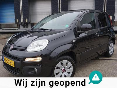 Zwart Gebruikt 2016 Fiat Panda Lounge Hatchback | € 6.995 (Eerlijke prijs)