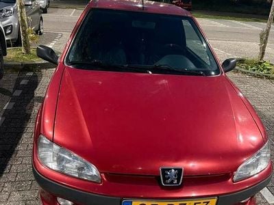 Peugeot 106