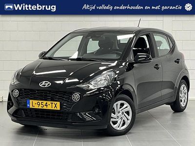 Zwart metallic Gebruikt 2021 Hyundai i10 Comfort Hatchback | € 14.925 (Eerlijke prijs)