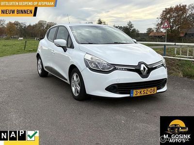 Wit Occasion 2013 Renault Clio IV Expression Hatchback | € 4.199 (Eerlijke prijs)