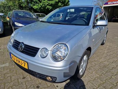 tweedehands VW Polo 1.4-16V Highline