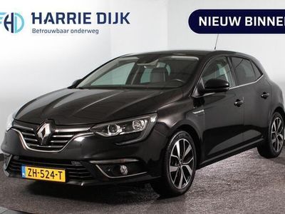 tweedehands Renault Mégane Cabriolet 1.3 TCe 140 PK Bose - Automaat | Cruise | Camera | PDC | Bose | NAV+App Connect | E | Trekhaak | LM 17 |