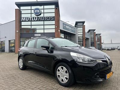 Zwart Occasion 2015 Renault Clio GrandTour Authentique Stationwagen | € 5.990 (Eerlijke prijs)